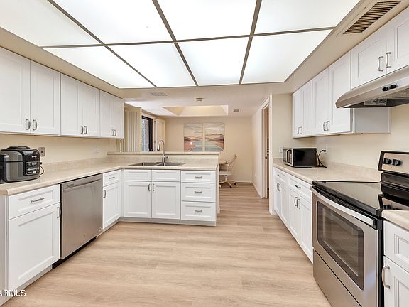 3rd image of 8106 E VIA DEL VALLE --