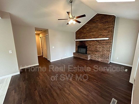 2nd image of 3535 S Jefferson Ave