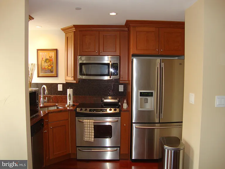 1701 Locust St #15-1402 — Photo 5