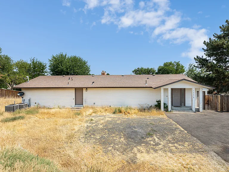 1500 W 9th Ave — Photo 7