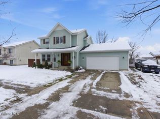 7370 W Macaw Ln, Rathdrum, ID 83858