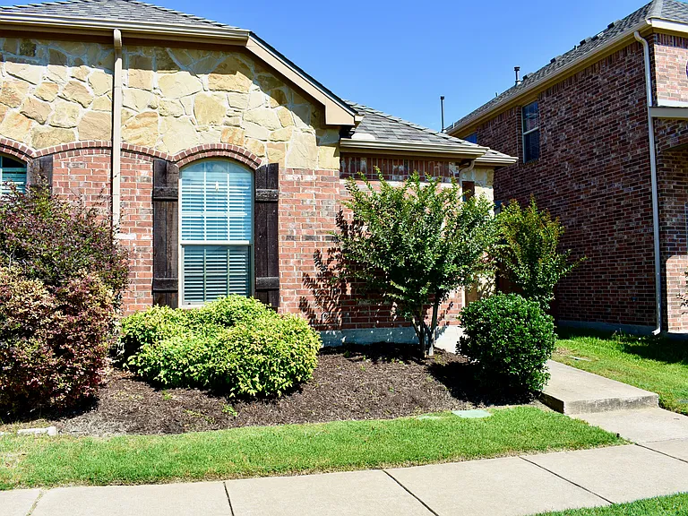 4916 Stray Creek Ln — Photo 35