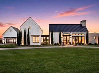 221 E Wisteria Ln, Ozark, MO 65721