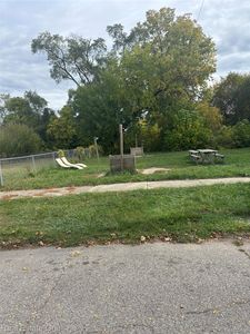 2142 Helen St, Detroit, MI, 48207