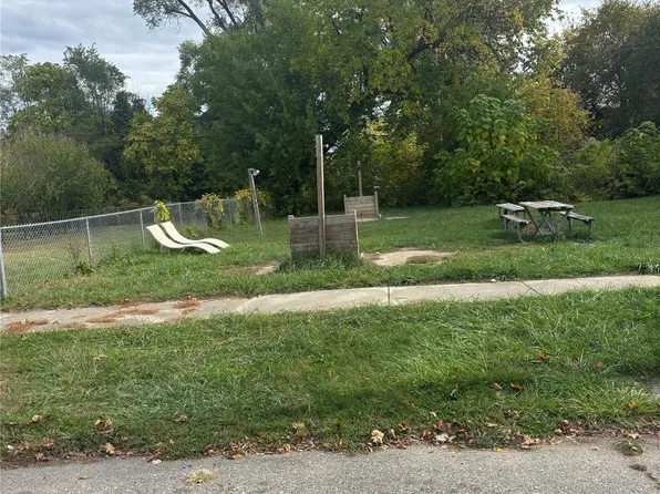 2142 Helen St, Detroit, MI 48207