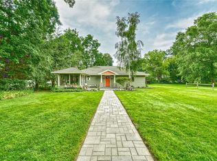512 Lake Rd, Webster, NY 14580