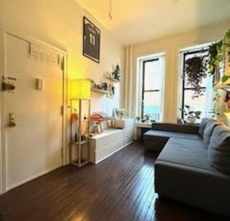 5th image of 234 W 112th St APT 2