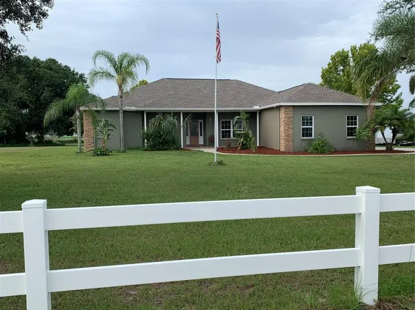 4036 Moores Lake Rd, Dover, FL 33527