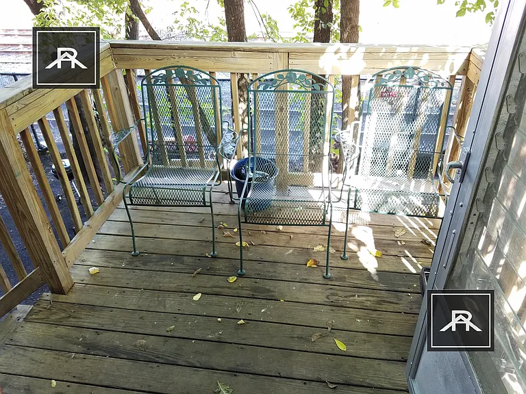 32 Wadsworth St — Photo 7
