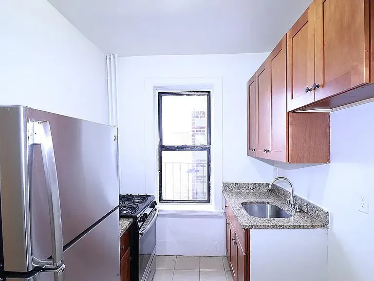 102-45 Corona Ave #R3D — Photo 7