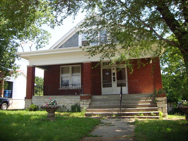 2nd image of 1408 Saint Marys Blvd