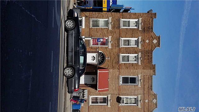 2nd image of 11015 Northern Blvd