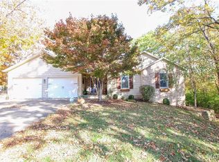 960 Hilltop Dr, Sullivan, MO 63080