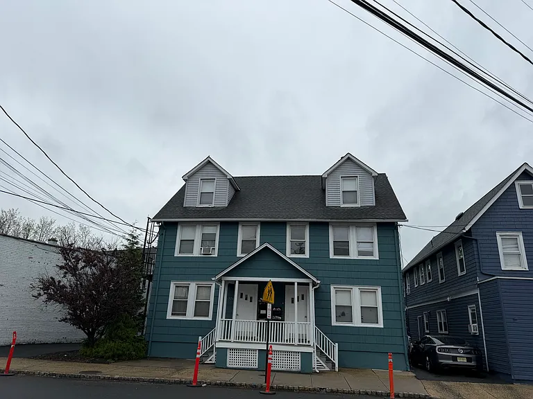 526 Morris Ave #5 — Photo 1