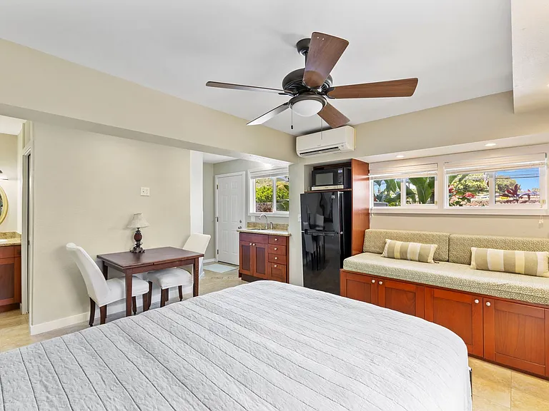 748 Mokapu Rd — Photo 22