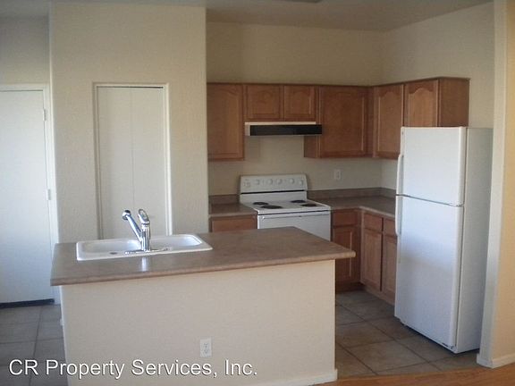 4th image of 10132 W Williams St