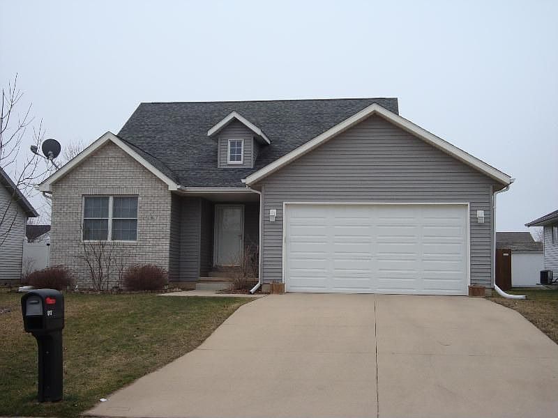 817 Cypress Dr, Colona, IL 61241 Zillow