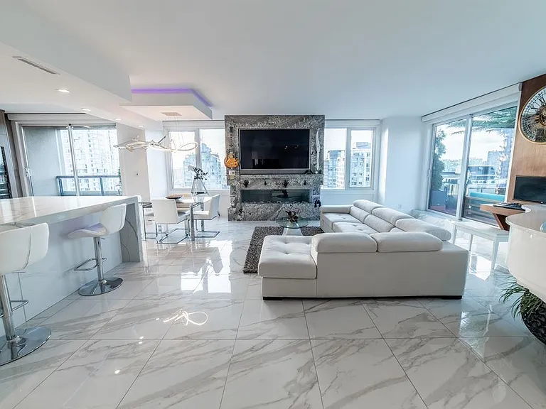 199 Drake St #PENTHOUSE — Photo 4