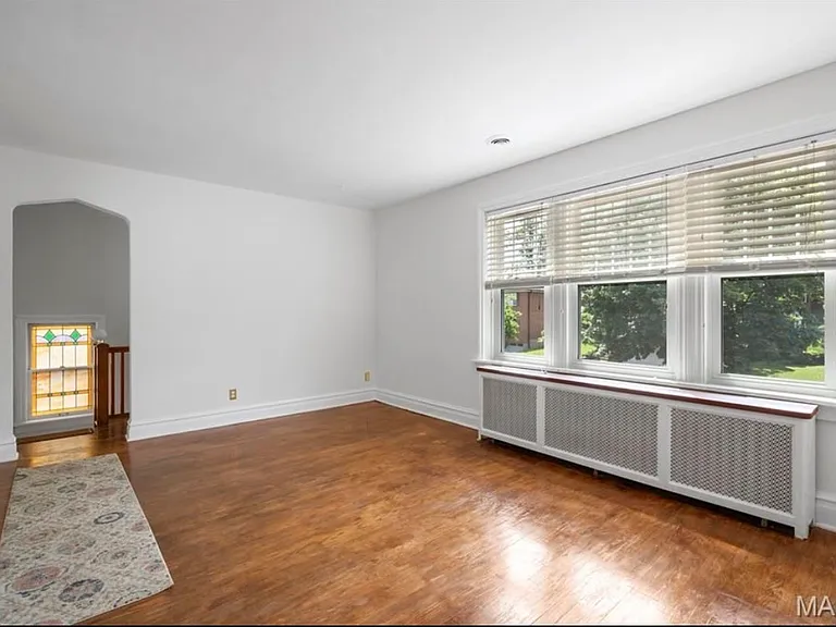 1102 Moorlands Dr #2 — Photo 3