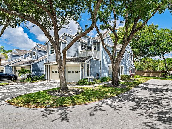 2nd image of 5331 Buckhead Circle #1030