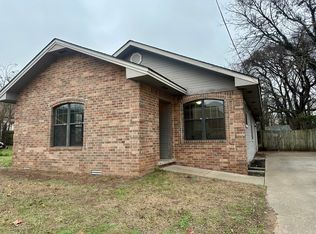 135 N Shawnee Ave, Shawnee, OK 74801
