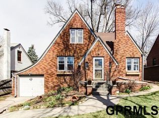 4906 N Happy Hollow Blvd, Omaha, NE 68104