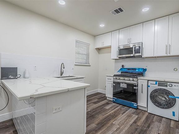 3rd image of 6003 De Moss Dr #B
