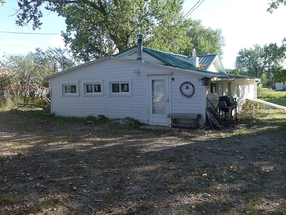 1st image of 89 SW Ash St