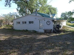 89 SW Ash St, Lewistown, MT 59457