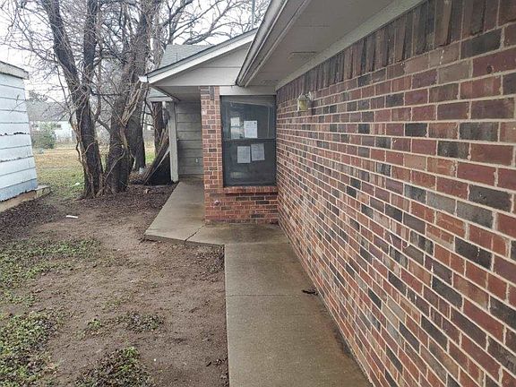 2nd image of 1508 NW Columbia Ave