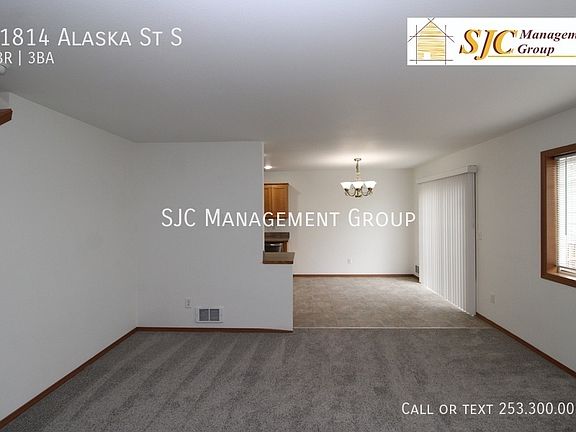 4th image of 11814 Alaska St S
