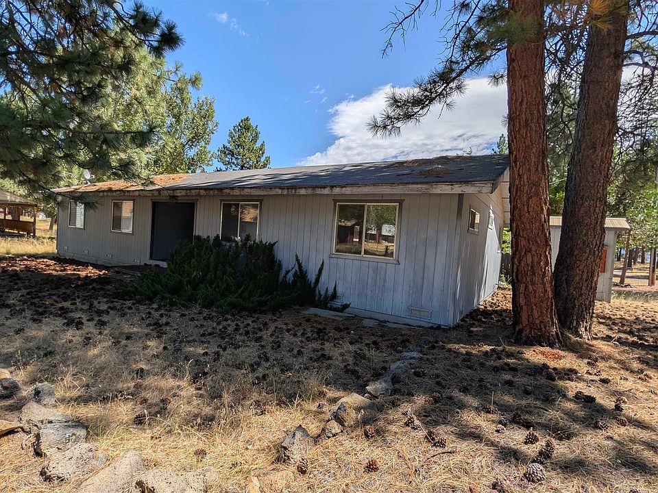 1st image of 687-885 Chinquepin Way