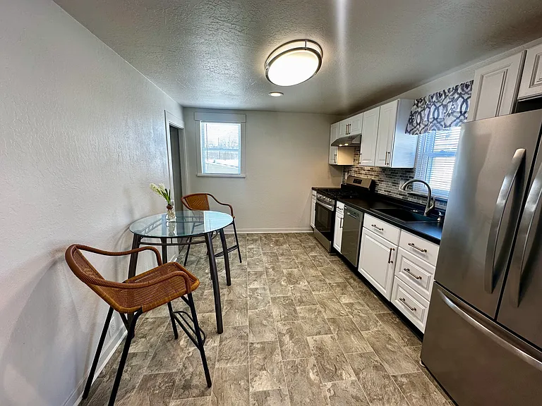 710 Locust St #708 — Photo 9
