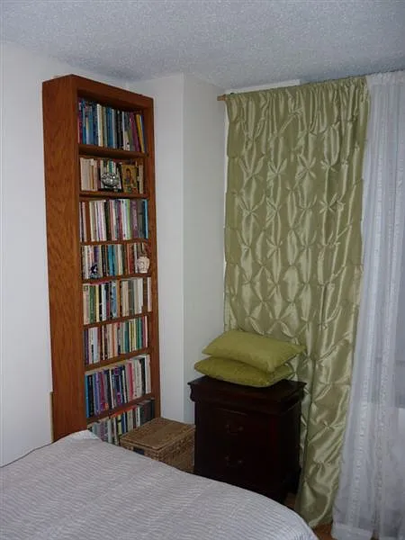 03_-_Bedroom