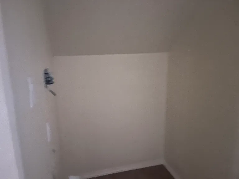 R & N PROPERTIES LLC — Photo 37