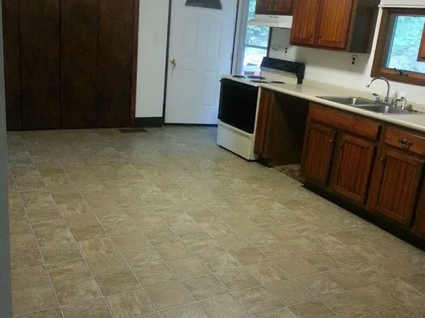35 Lingle St APT D, Osceola Mills, PA 16666