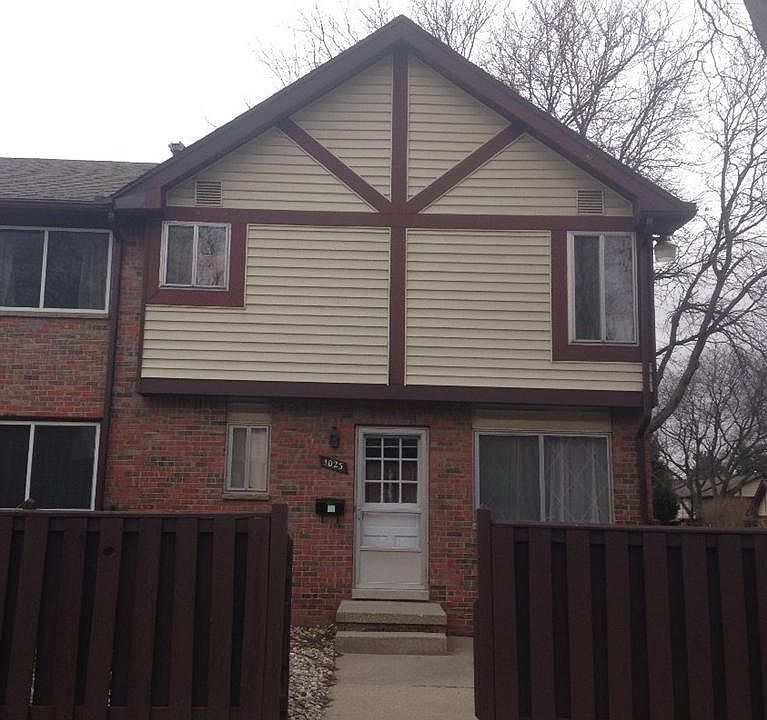 1st image of 1023 N Terrace Ln