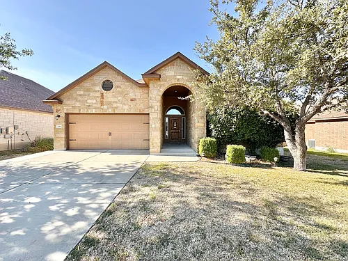 3383 Vineyard Trl Photo 1