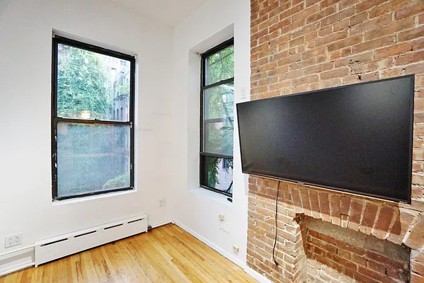 Rented by Best Apartments North Inc | media 40