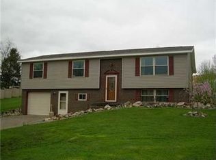 777 Pearce Hollow Rd, Marion Center, PA 15759
