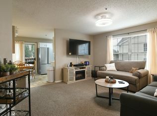 135 Vixen Cir APT E, Branson, MO 65616