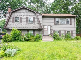 88 Highland Ave, Randolph, MA 02368