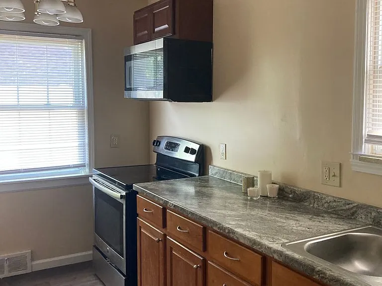 4206 Hinsdale Rd — Photo 6