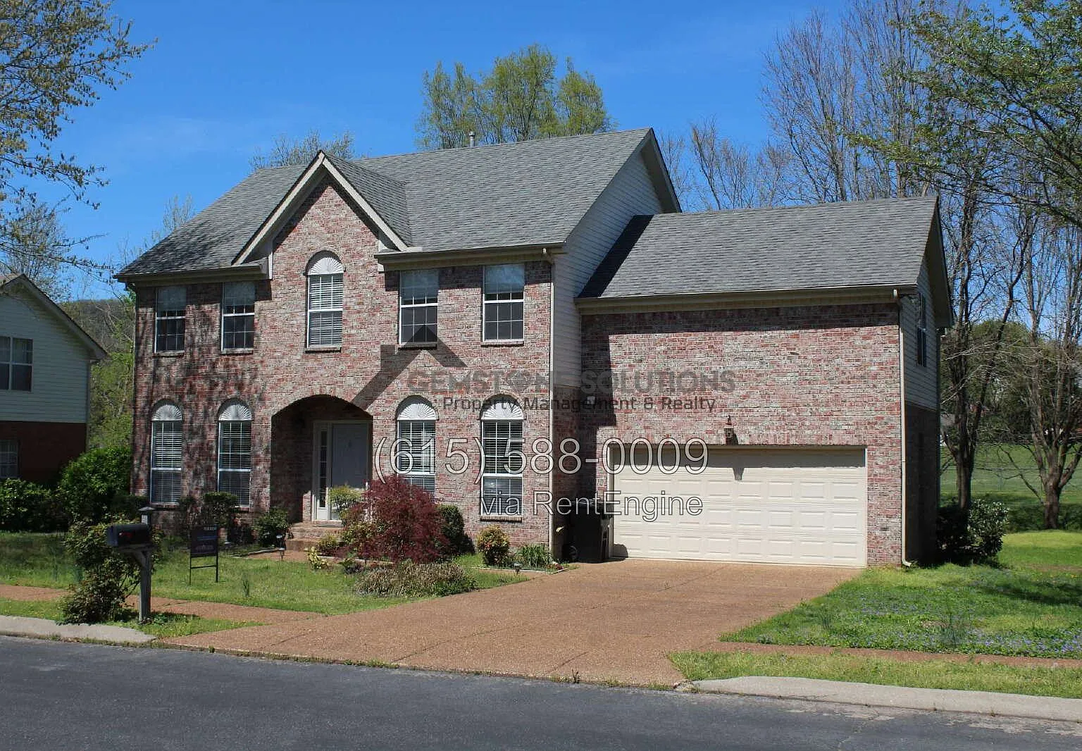 3 bed, 2.5 bath, 2431 sqft, $3,200 — Photo 3