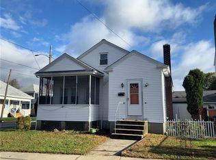 75 High School Ave, Cranston, RI 02910