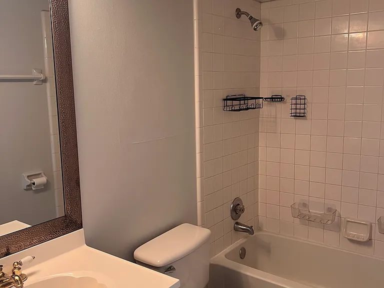 666 Aquatic Dr — Photo 7