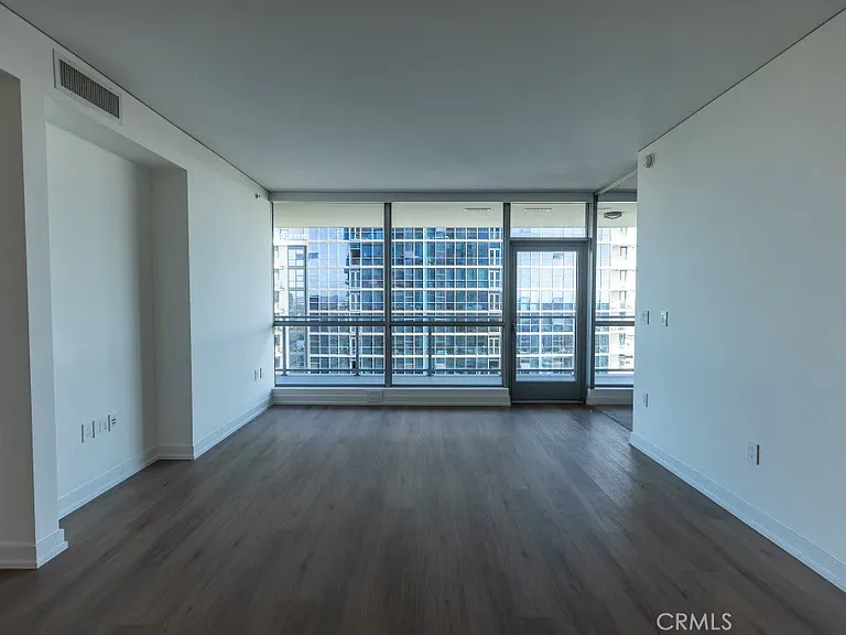 9 Macarthur Pl #1605 — Photo 10