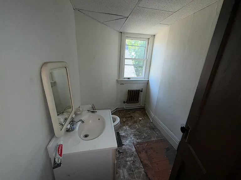 35 Buena Pl #1 — Photo 6