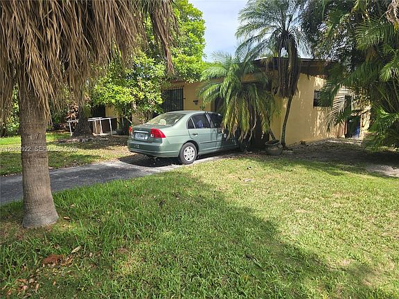 2nd image of 8920 SW 20th St
