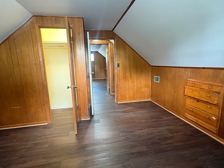 4173 Powell Ave — Photo 16